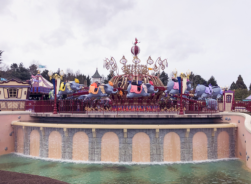 Disneyland Paris - Fantasyland — Part 1 — Castle Courtyard and Carousel 